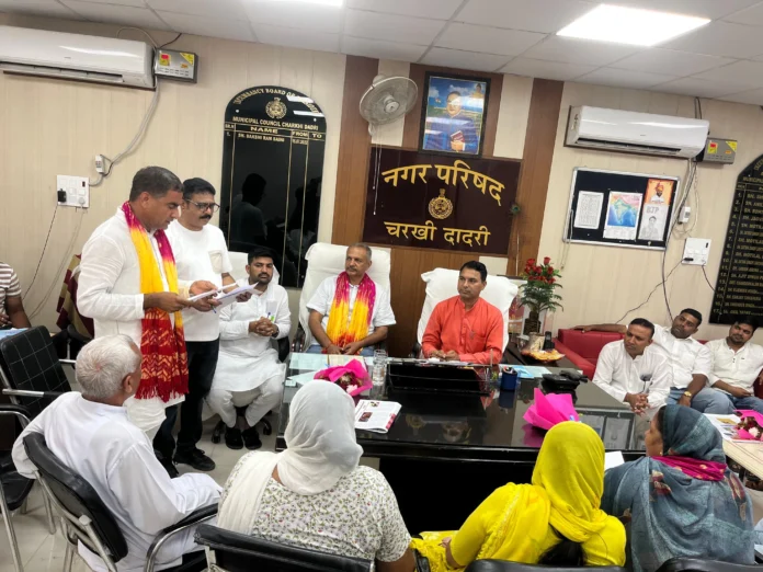 Newly appointed nominated councilors took oath, MLA Sunil Sangwan welcomed them