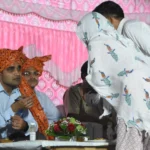 Faridabad News : रात्रि ठहराव कार्यक्रम का आयोजन करते हुए फरीदाबाद प्रशासन ने गांव फतेहपुर बिलोच में किया ग्रामीणों से संवाद