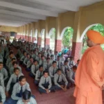Prerna Sabha organised in Government Senior Secondary School, Badhra, Swami Sachchidananda gave the formula for life building