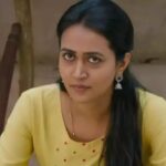 Rinki Latest Pics: रिंकी की नई कंपनी देख भड़के फैंस, बोले- प्रधान जी और सचिव जी के साथ ये किया?