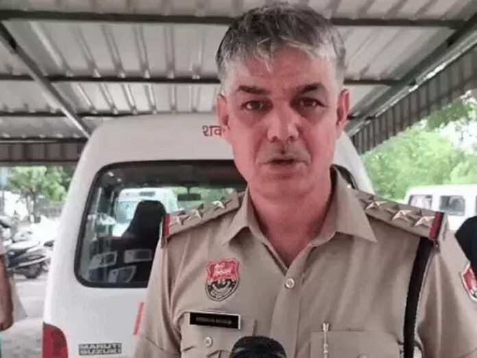 Faridabad News: फरीदाबाद में ड्यूटी में लापरवाही बरतने पर एसएचओ लाइन हाजिर