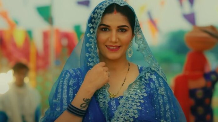 Sapna Choudhary Dance : सपना चौधरी के पुराने डांस वीडियो ने मचाया इंटरनेट पर तहलका, दर्शकों ने नोटों की बारिश