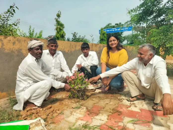 Sarpanch Dr. Jyoti Sharma started a campaign named after a tree mother