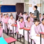 Awarness Programs : छात्राओं को लाइफ स्किल, बढ़ती उम्र के साथ भटकाव को लेकर किया जागरूक