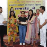 The Deputy Commissioner honoured the talented students of Navodaya Vidyalaya