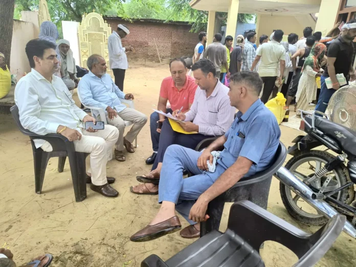 The team of Chief Minister's Flying Squad raided the ration depots in villages Ushmapur and Jerpur