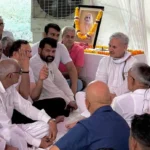 Union Minister expressed condolences on the demise of Private Secretary's mother