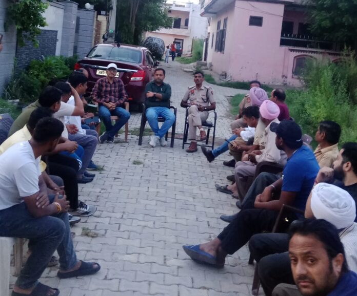 Ambala News : वार्ड 3 के पार्षद मनीष आनंद ने थाना प्रभारी से की मुलाकात