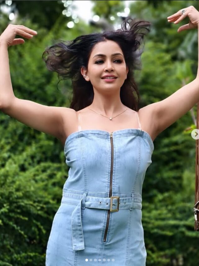 Bhabhi Ji का मॉनसून अंदाज़ वायरल,  कॉर्सेट लुक में Shubhangi Atre ने बारिश में बिखेरा ग्लैमर