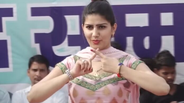 Sapna Choudhary Dance: कातिलाना अदाओं से सपना ने किया कमाल, ‘बहू जमीदार की’ बना इंटरनेट सेंसेशन