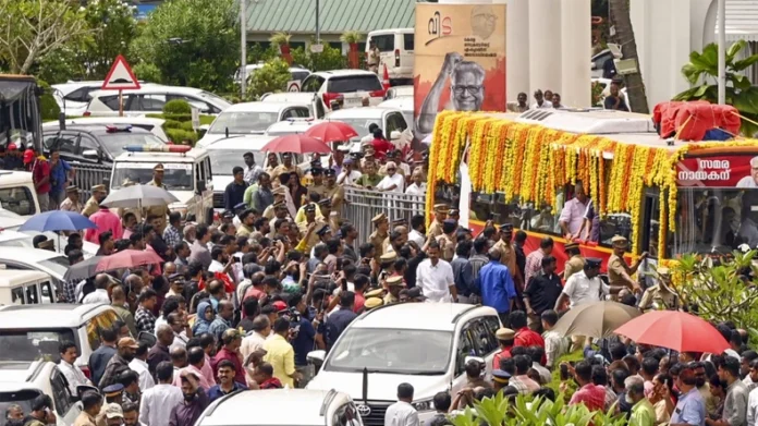 V S Achuthanandan