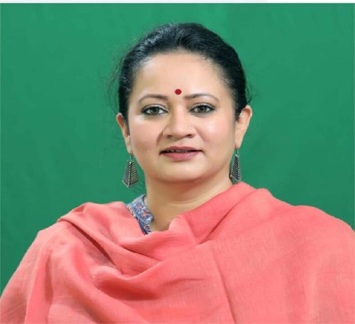 Haryana Health Minister Aarti Rao: हरियाणा की स्वास्थ्य मंत्री आरती राव सेरोगेसी से बनीं सिंगल मदर