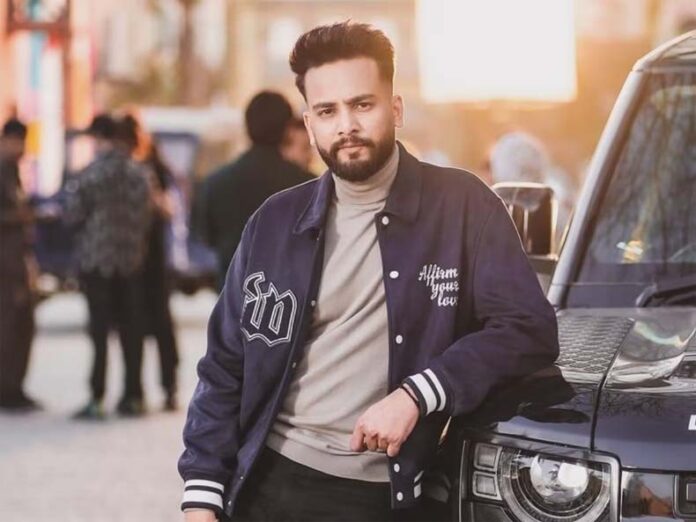 YouTuber Elvish Yadav: यूट्यूबर एल्विश यादव के घर पर फायरिंग