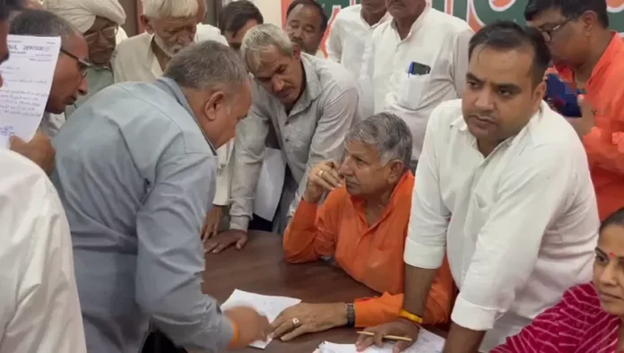 Bhiwani News : भिवानी, दादरी व महेंद्रगढ़ धान बुवाई की जमीन ना होने पर भी की जा रही है रोपाई : सांसद
