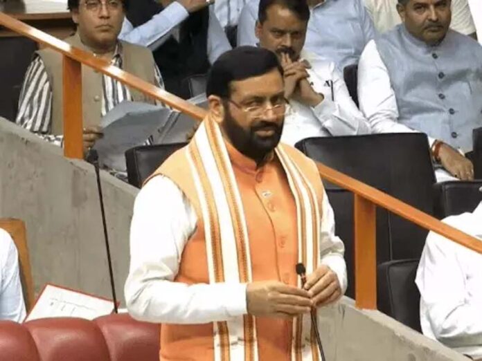 Monsoon Session Haryana Assembly: हरियाणा विधानसभा में ‘शैतान’ शब्द को लेकर कांग्रेस विधायकों ने किया हंगामा Monsoon Session Haryana Assembly: हरियाणा विधानसभा में ‘शैतान’ शब्द को लेकर कांग्रेस विधायकों ने किया हंगामा