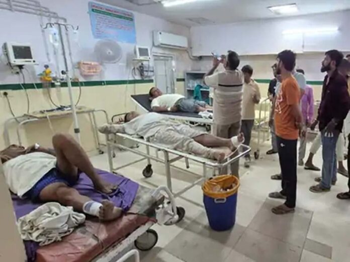 3 People Death: भिवानी में बोलेरो ने बाइक और ई-रिक्शा को मारी टक्कर, बाप बेटा सहित 3 लोगों की मौत