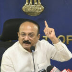 Delhi Breaking News : दिल्ली में निजी स्कूलों की मनमर्जी पर लगेगी रोक