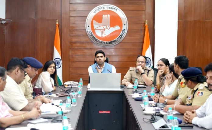 Deputy Commissioner reviewed the progress in the meeting of Road Safet Committee