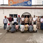 District Youth Development Organization rescued 10 children from Karmabhoomi Express Ajay