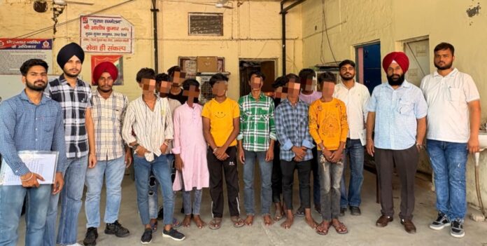 Ambala News : जिला युवा विकास संगठन ने पंजाब में मजदूरी के लिए ले जाए जा रहे 10 बच्चों को ट्रेन से रेस्कयू किया