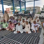 Farmers' protest continues in Badhra grain market regarding insurance claim compensation