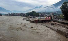 Flood in North India : उत्तर भारत में बाढ़ ने मचाया कोहराम