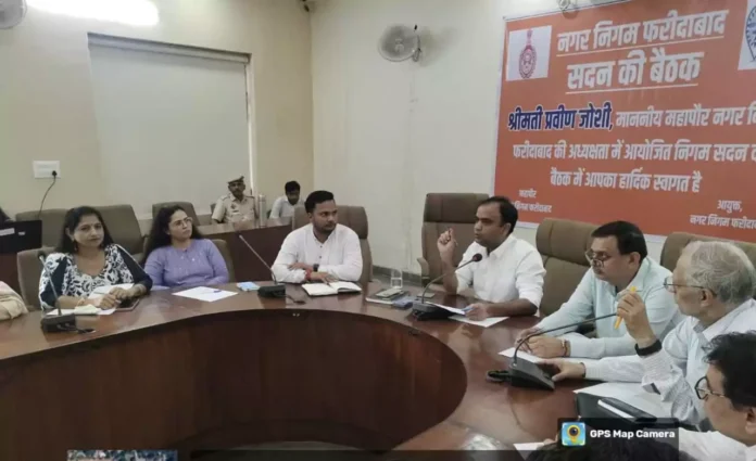 Faridabad News : ठोस-कचरा प्रबंधन पर विशेष रणनीति तैयार करने के निर्देश