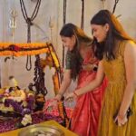 Janmashtami Special: जन्माष्टमी पर इन रंगों के कपड़े पहनकर करें लड्डू गोपाल की पूजा, मनोकामना होगी पूर्ण