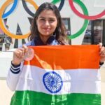 Olympic Medalist Manu Bhaker: ओलिंपिक मेडलिस्ट मनु भाकर ने पद्म श्री के लिए किया आवेदन