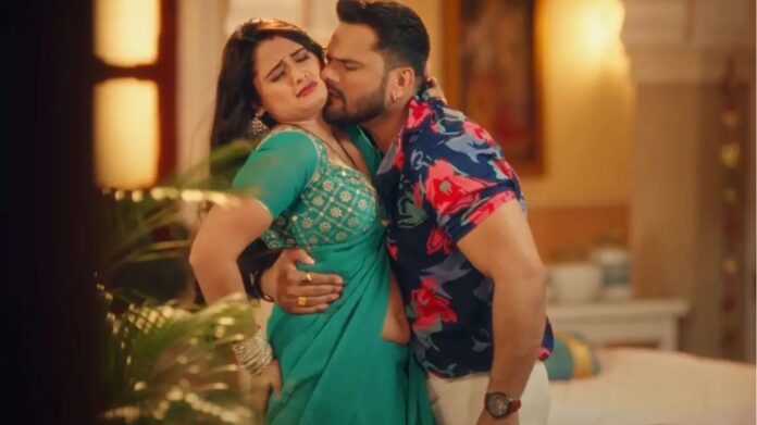 Neelam Giri Songs: नीलम गिरी और खेसारी का रोमांस, "कमरिया में पीर" बना सुपरहिट