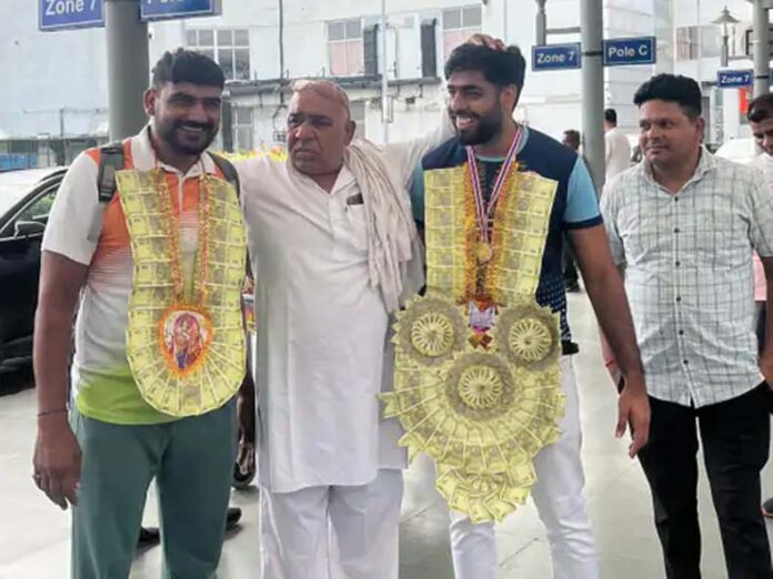 Sonipat News: इंटरनेशनल रेसलिंग चैंपियनशिप में सोनीपत के साहिल ने जीता गोल्ड
