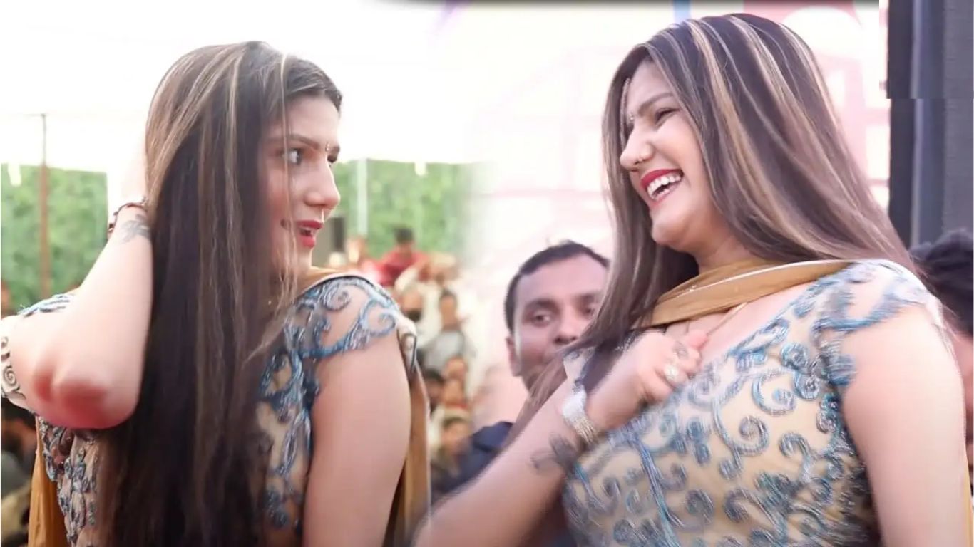 Sapna Choudhary New Look : स्टेज पर नए लुक में उतरी सपना चौधरी, बालों का कलर देख उड़ गए फैंस के होश