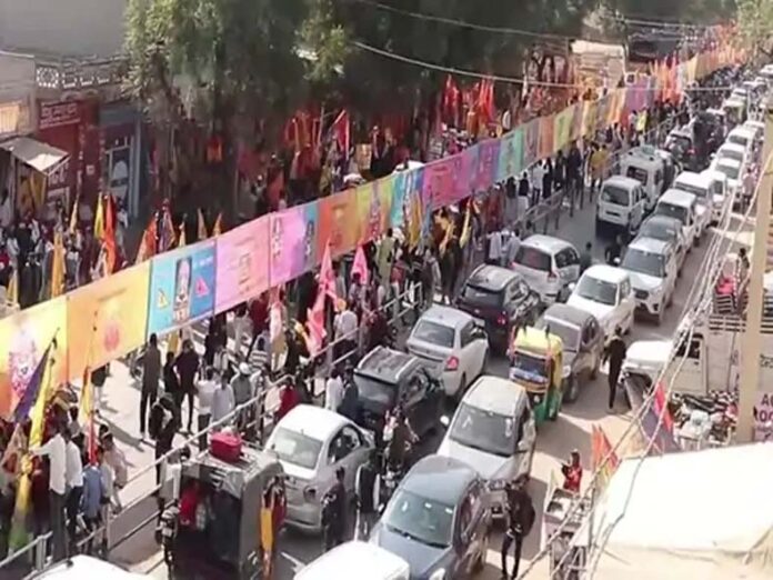 Fatehabad News: फतेहाबाद में ट्रस्ट की श्याम ध्वजा ने इंटरनेशनल बुक आॅफ रिकॉर्ड्स में दर्ज कराया नाम Fatehabad News: फतेहाबाद में ट्रस्ट की श्याम ध्वजा ने इंटरनेशनल बुक आॅफ रिकॉर्ड्स में दर्ज कराया नाम