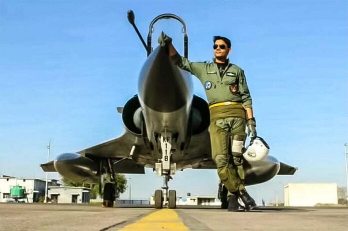 Squadron Leader Siddhaant: पलवल का लाल सिद्धांत वीर चक्र से सम्मानित