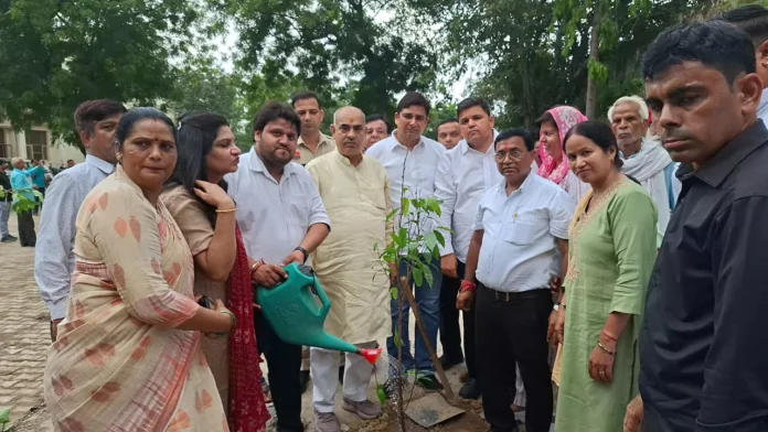 Faridabad News : पूरा किया जाएगा 23 हजार पौधों का लक्ष्य