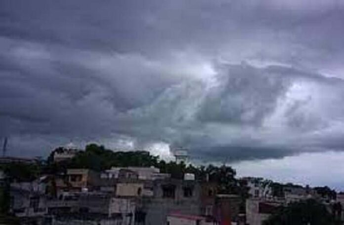 Haryana Weather Update: आज हरियाणा के 16 जिलों में बारिश की संभावना
