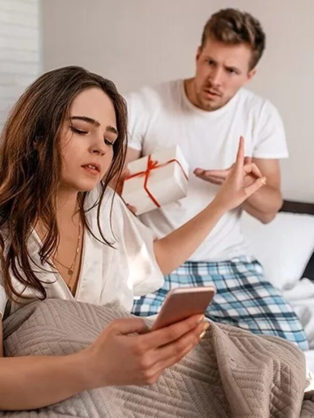 Relationship Tips: लड़कों की 5 आदतें जिनसे लड़कियाँ बिल्कुल करती हैं नफ़रत