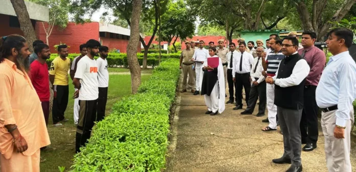 Bhiwani News सेशन जज डीआर चालिया ने किया जिला कारागार का औचक निरीक्षण