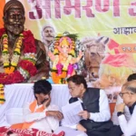 Maratha Reservation Protest: मनोज जरांगे का अनशन जारी, ठुकरा दी है बातचीत की पेशकश