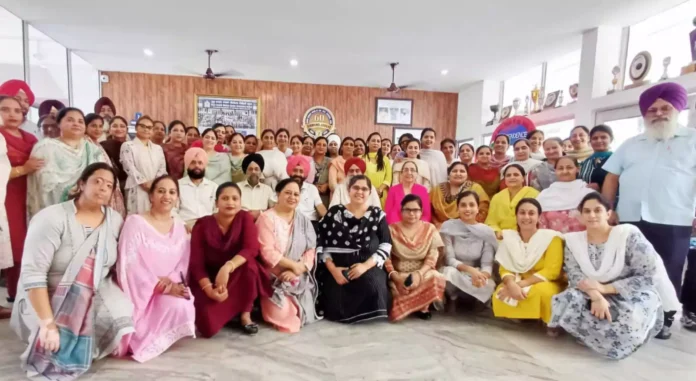A capacity building program on gender sensitivity was held at Guru Nanak Khalsa Senior Secondary School, Sector 30.