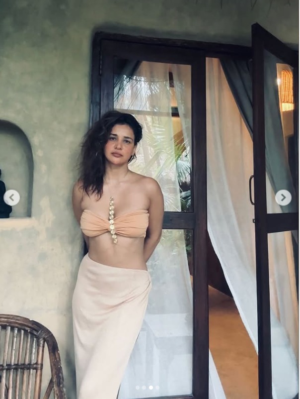 Actress Aisha Sharma Bikini Photos