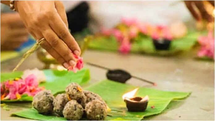 Dwadashi Shradh: पितृ पक्ष का द्वादशी श्राद्ध आज