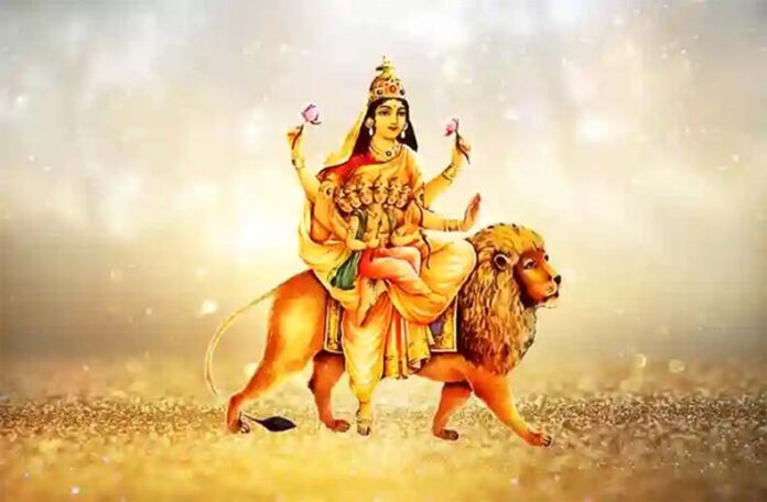 Maa Skandamata Katha: नवरात्र के पांचवें दिन मां स्कंदमाता की कथा का करें पाठ