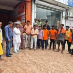 People celebrated the appointment of Narendra Singh as state president and Bhupinder Hooda as leader of the opposition by distributing sweets.