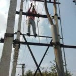 Playing with the lives of electricity workers, department is not providing safety kit