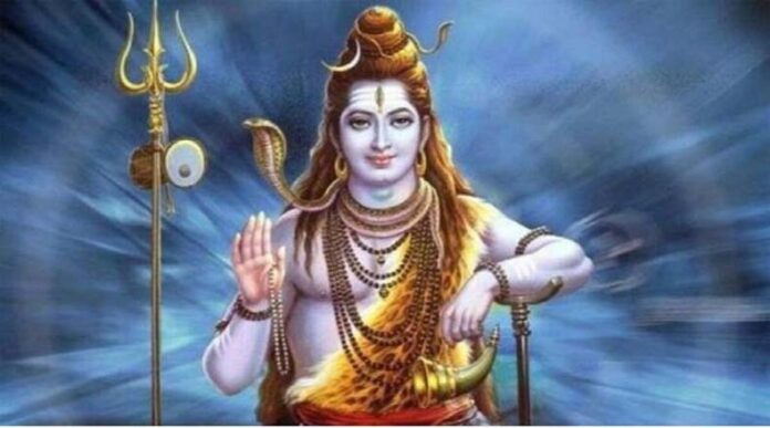 Somavaar Upaay: मानसिक तनाव से निजात पाने के लिए सोमवार को करें इन मंत्रों का जप