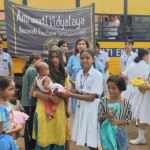 Students of Amravati Vidyalaya did service work in slum area