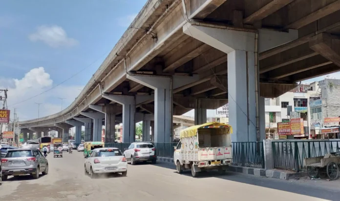 The Zirakpur Municipal Council failed to act, so NHAI took on the responsibility of beautifying the flyover itself.