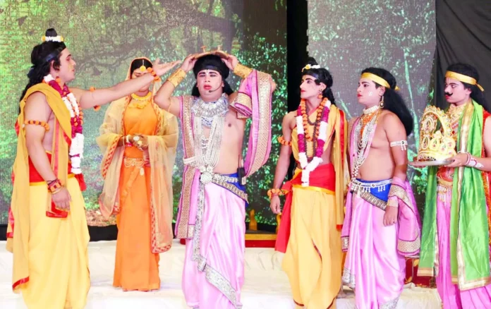 The devotee of Lord Rama has taken away the symbol of Rama; now the capital city will be under their protection.