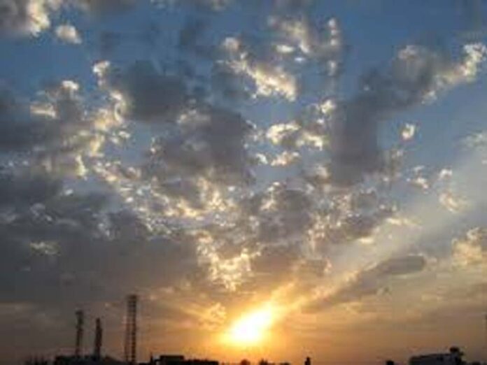 Haryana Weather Update: हरियाणा में आज से बदलेगा मौसम, तापमान में आएगी गिरावट, रातें होगी ठंडी